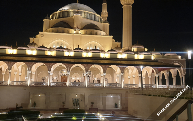 مسجد الشارقة